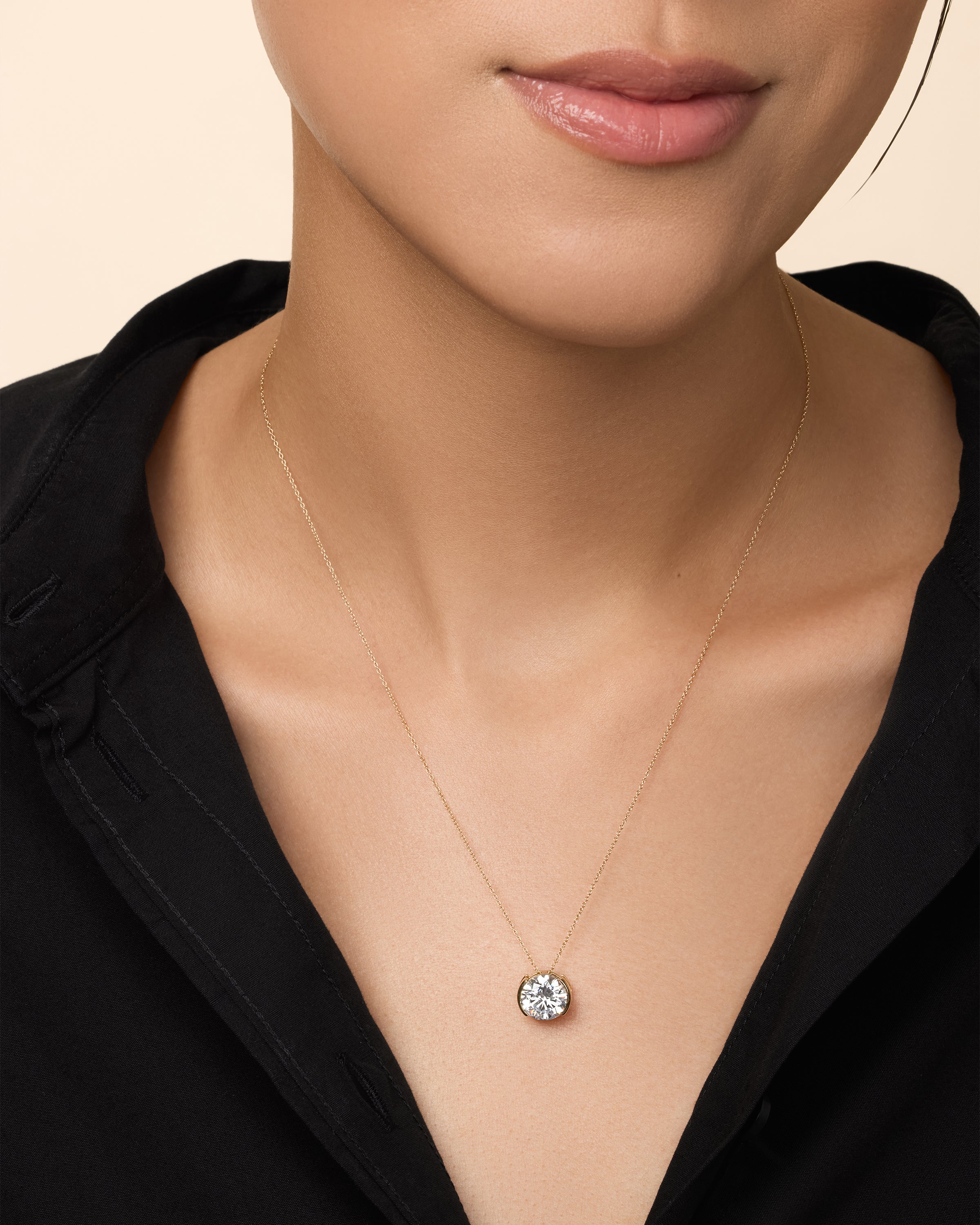 Round Lab Diamond Pendant – additional view